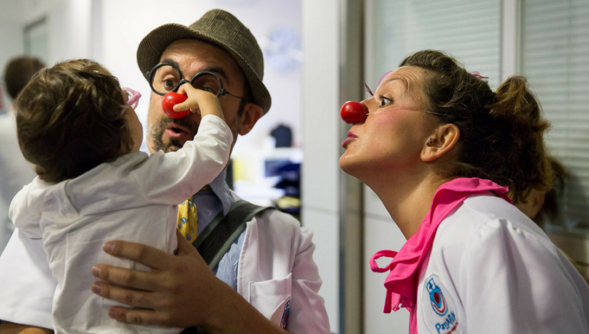 Payasos de Hospital: «Sonrisas que Curan»